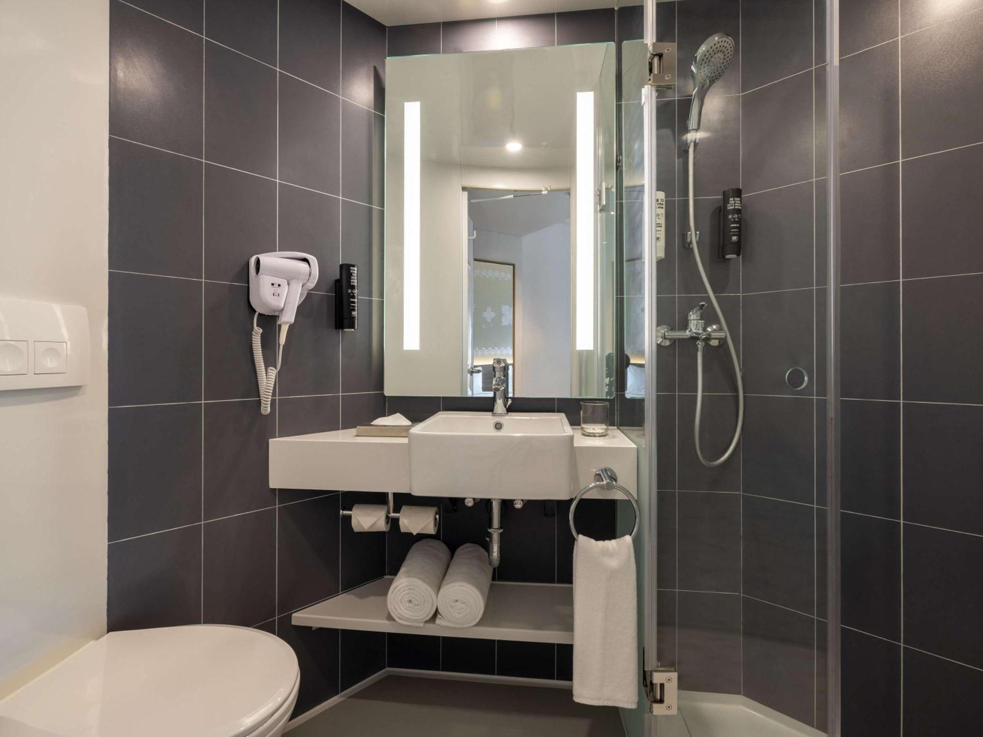 Ibis Thane - An Accor Brand Exteriör bild